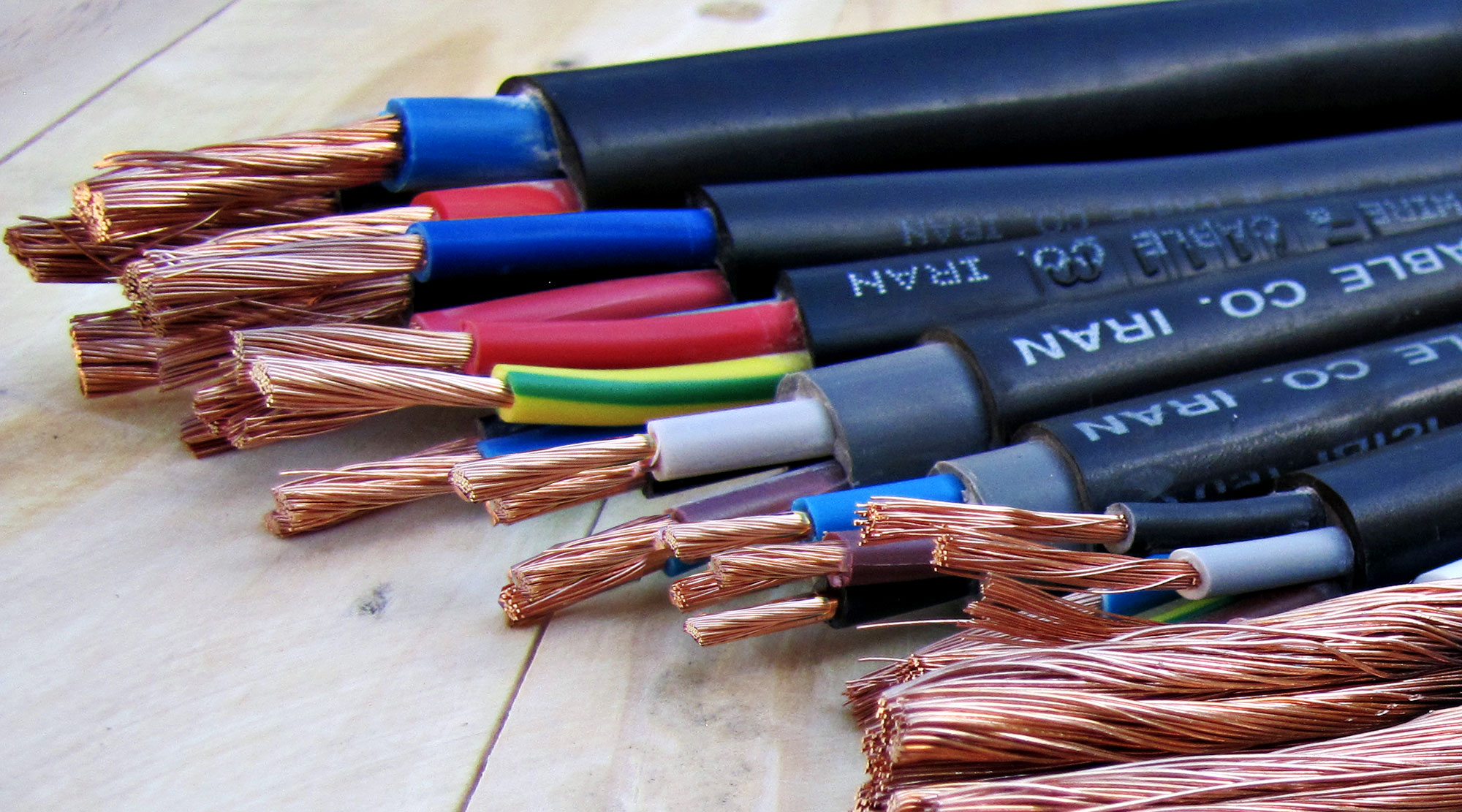 انواع کاربردهای سیم و کابل