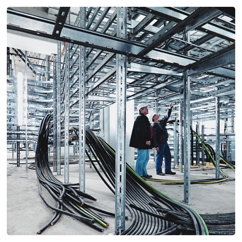 دلایلی که نشان می دهد چرا باید برای کابل کشی از سینی کابل برق استفاده شود ؟