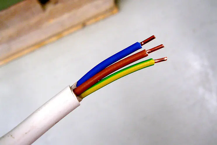 9 مورد از کاربرد های سیم فاز