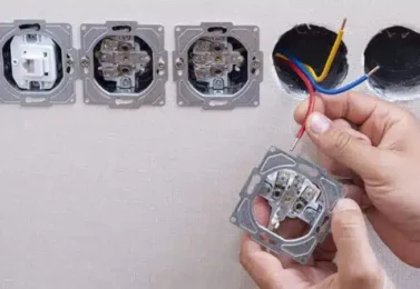 علت روشن شدن فازمتر روی سیم نول